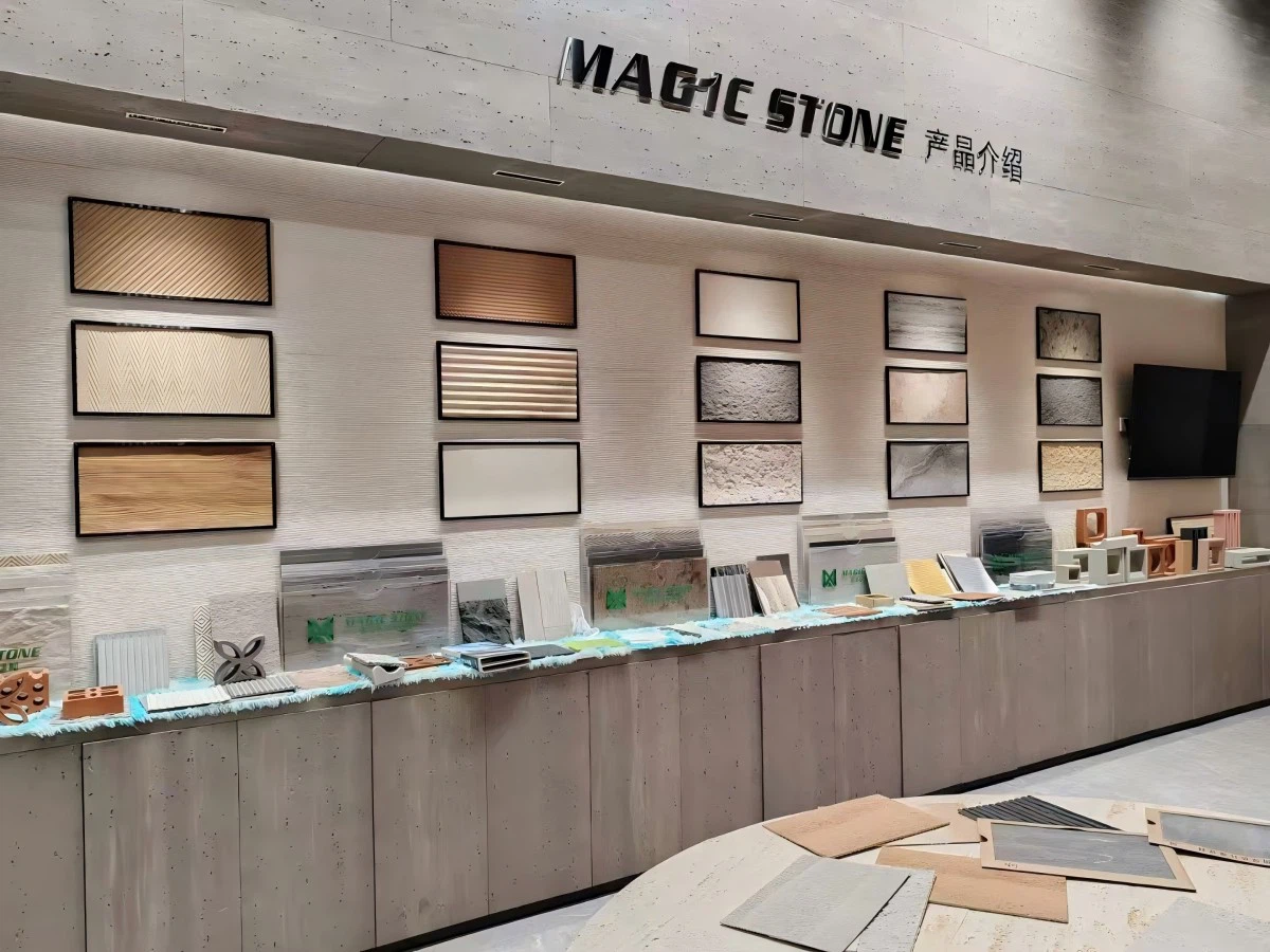 Why does MCM sheet have a peculiar smell when burned?